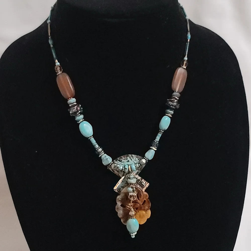 Turquoise & Brown Jade Beaded Necklace - Picture 2 of 7